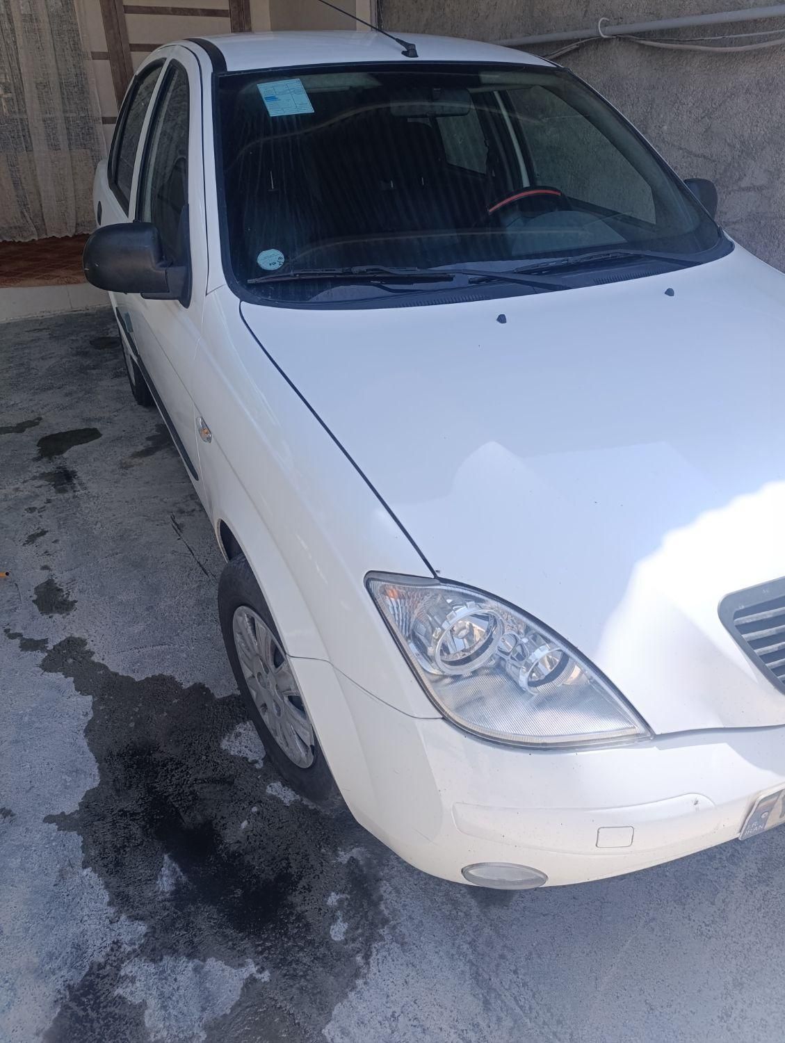 تیبا صندوق دار SX - 1401