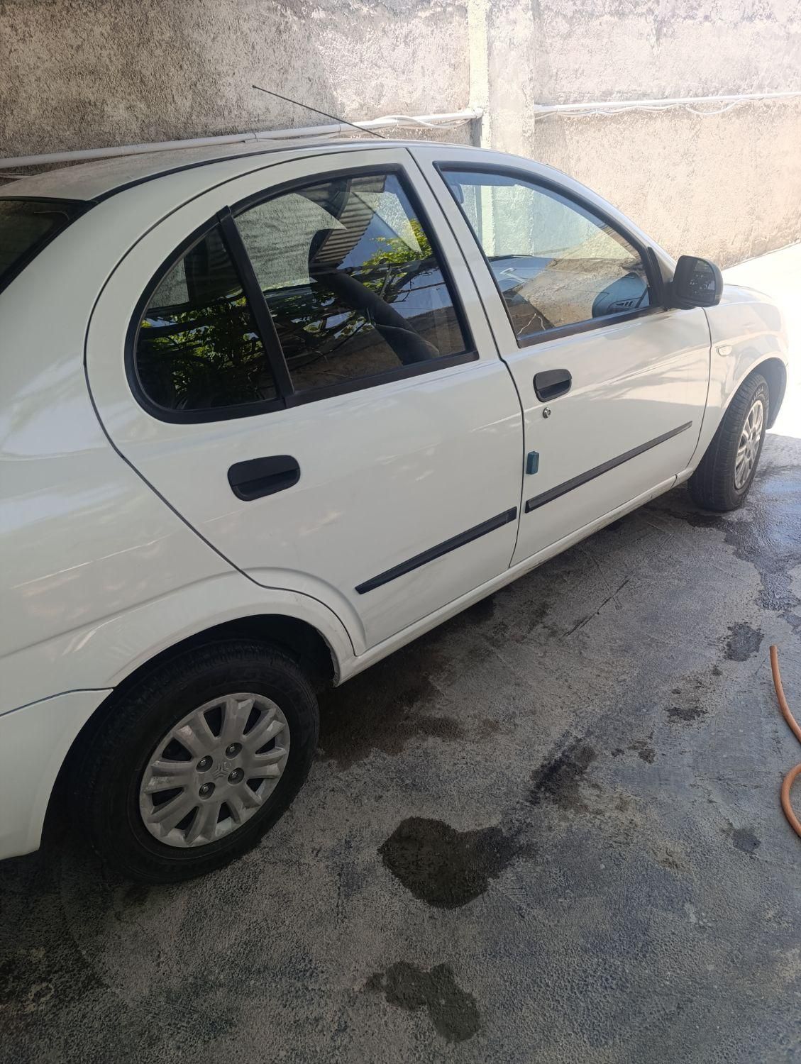 تیبا صندوق دار SX - 1401