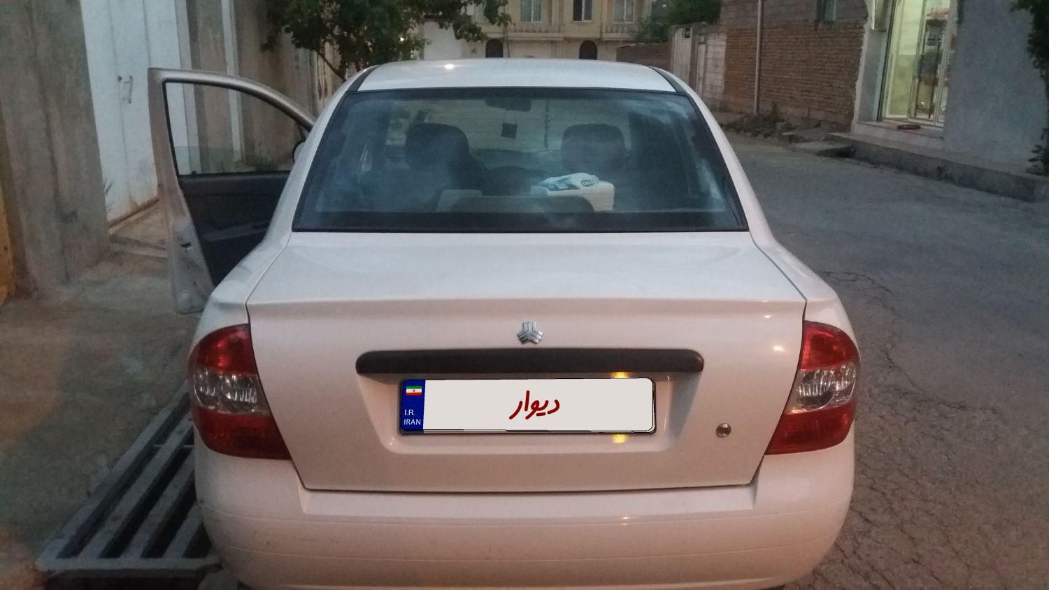 تیبا صندوق دار LX - 1392
