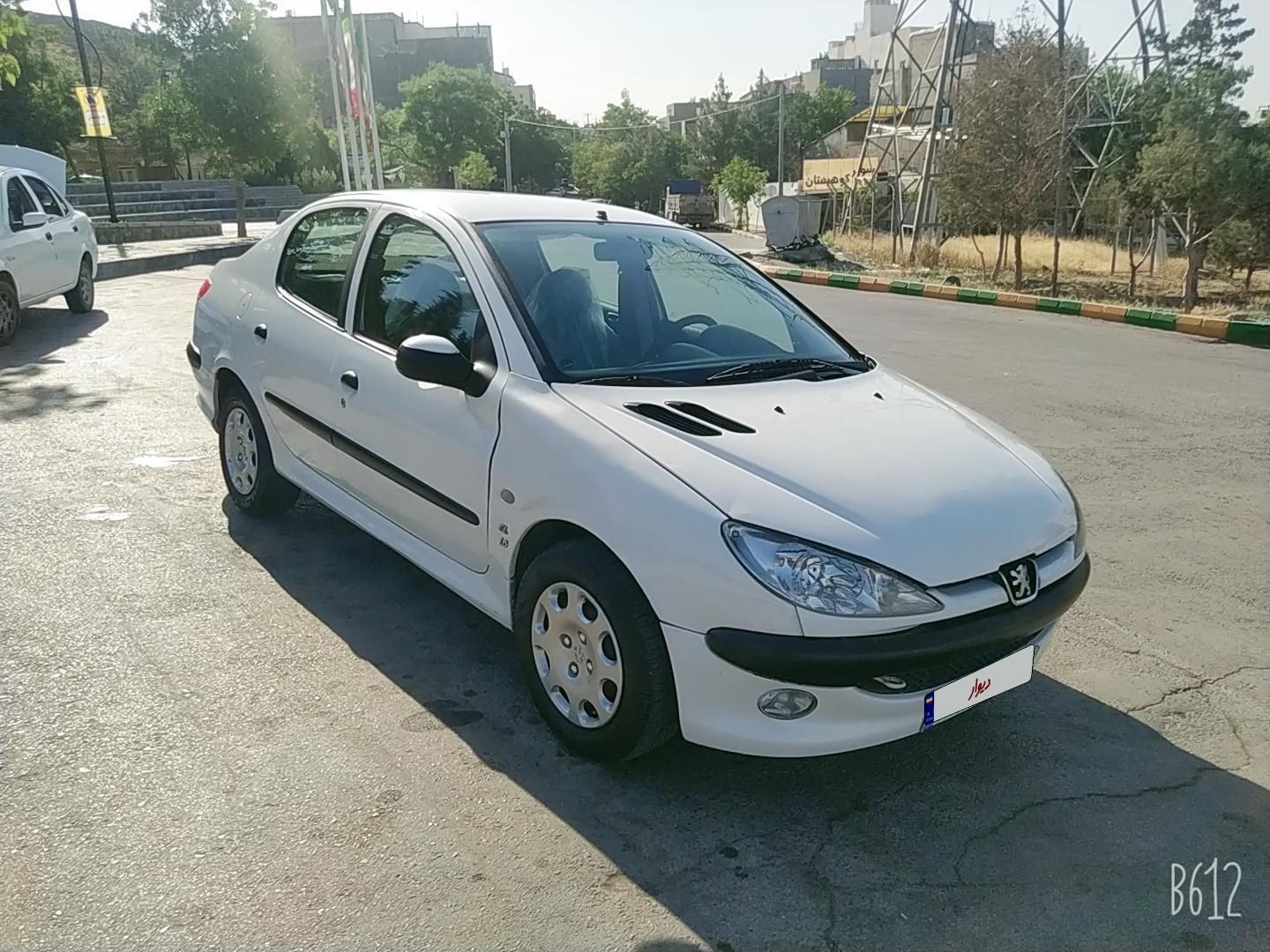 پژو 206 SD v1 - 1389