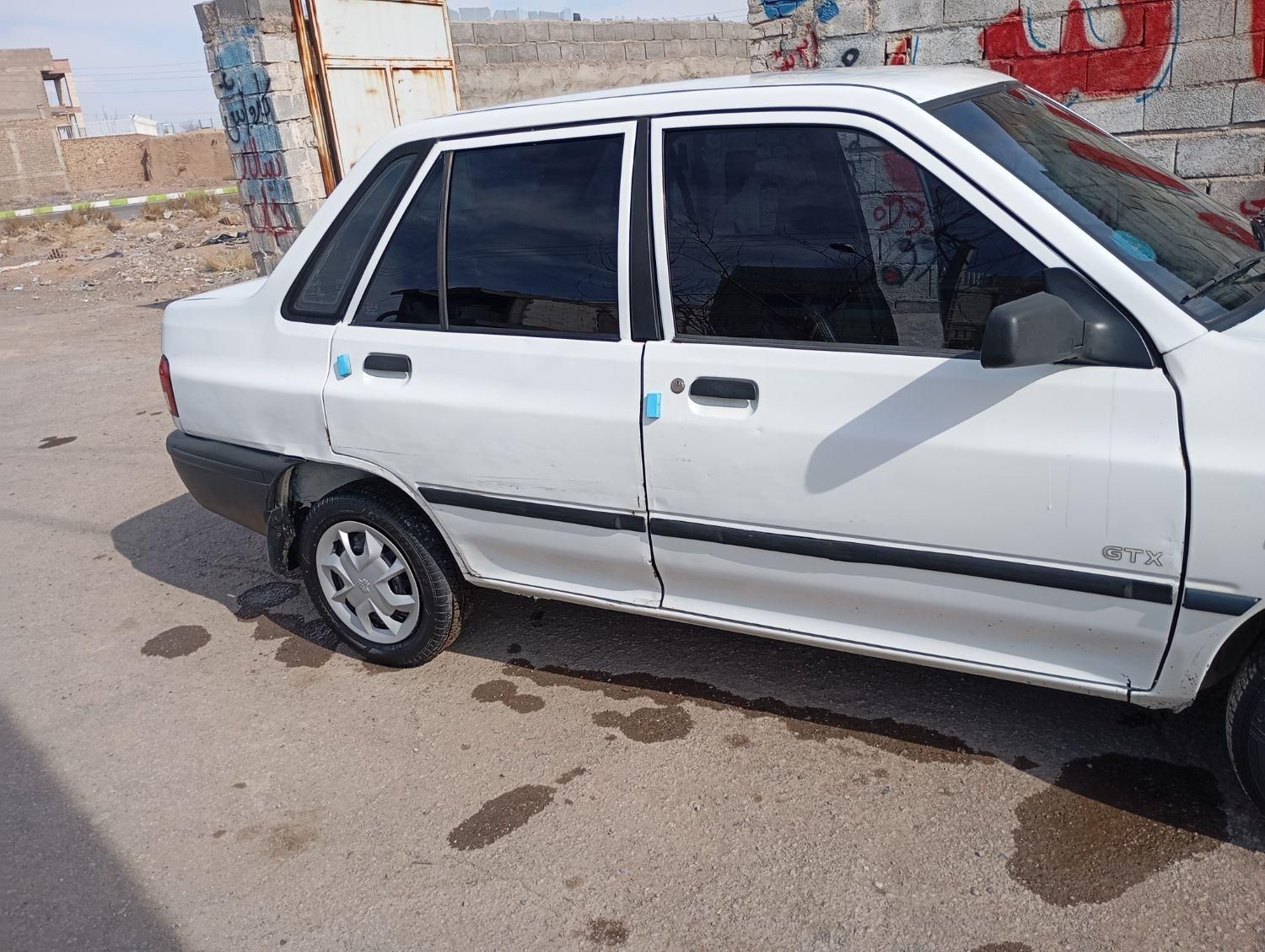 پراید صبا دنده‌ای - 1382