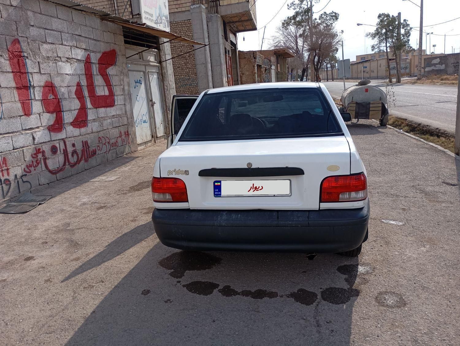 پراید صبا دنده‌ای - 1382