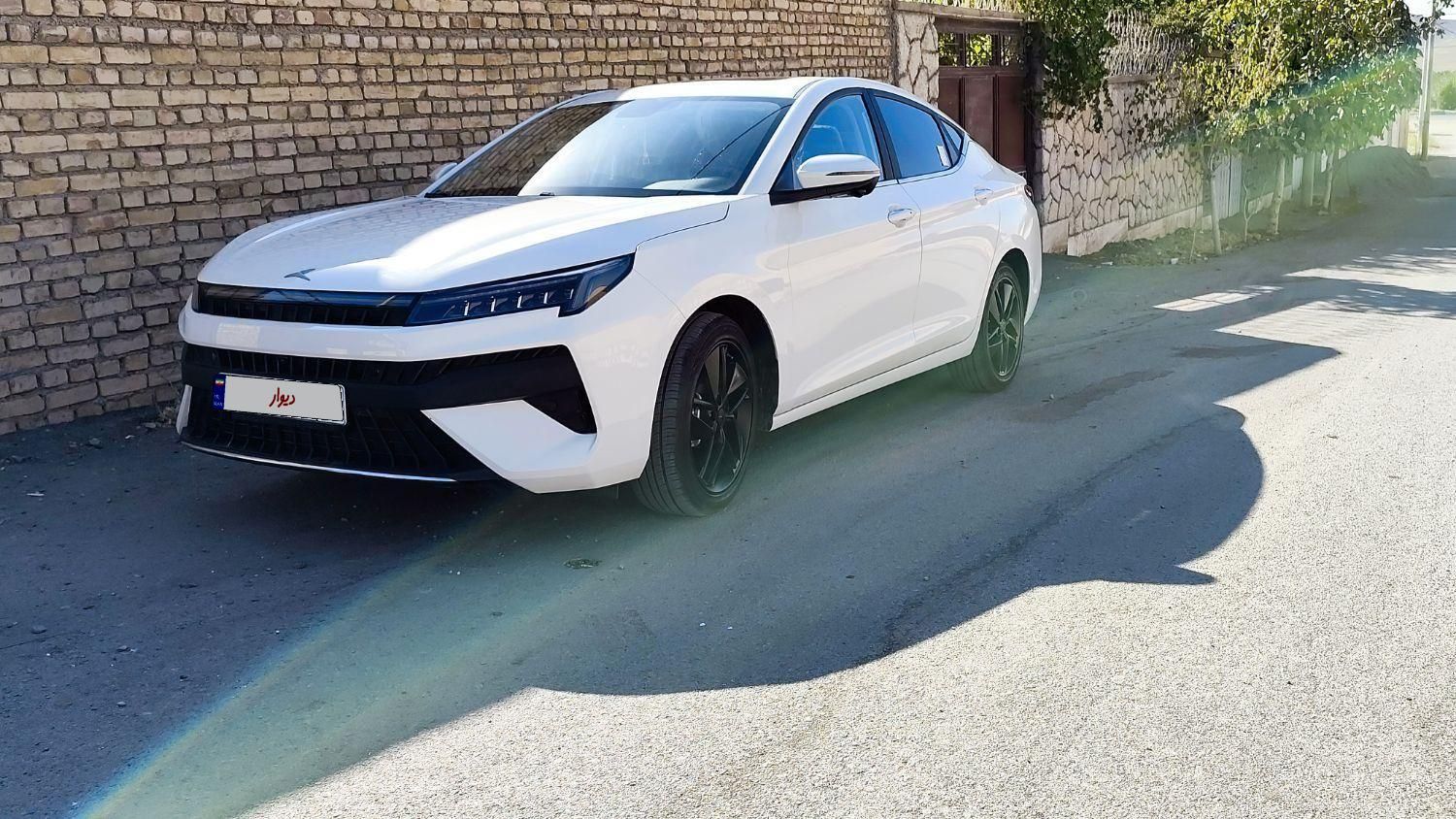 کی ام سی J7 اتوماتیک - 2023