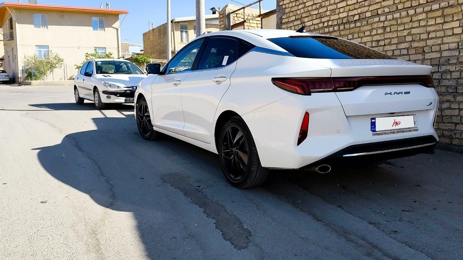 کی ام سی J7 اتوماتیک - 2023