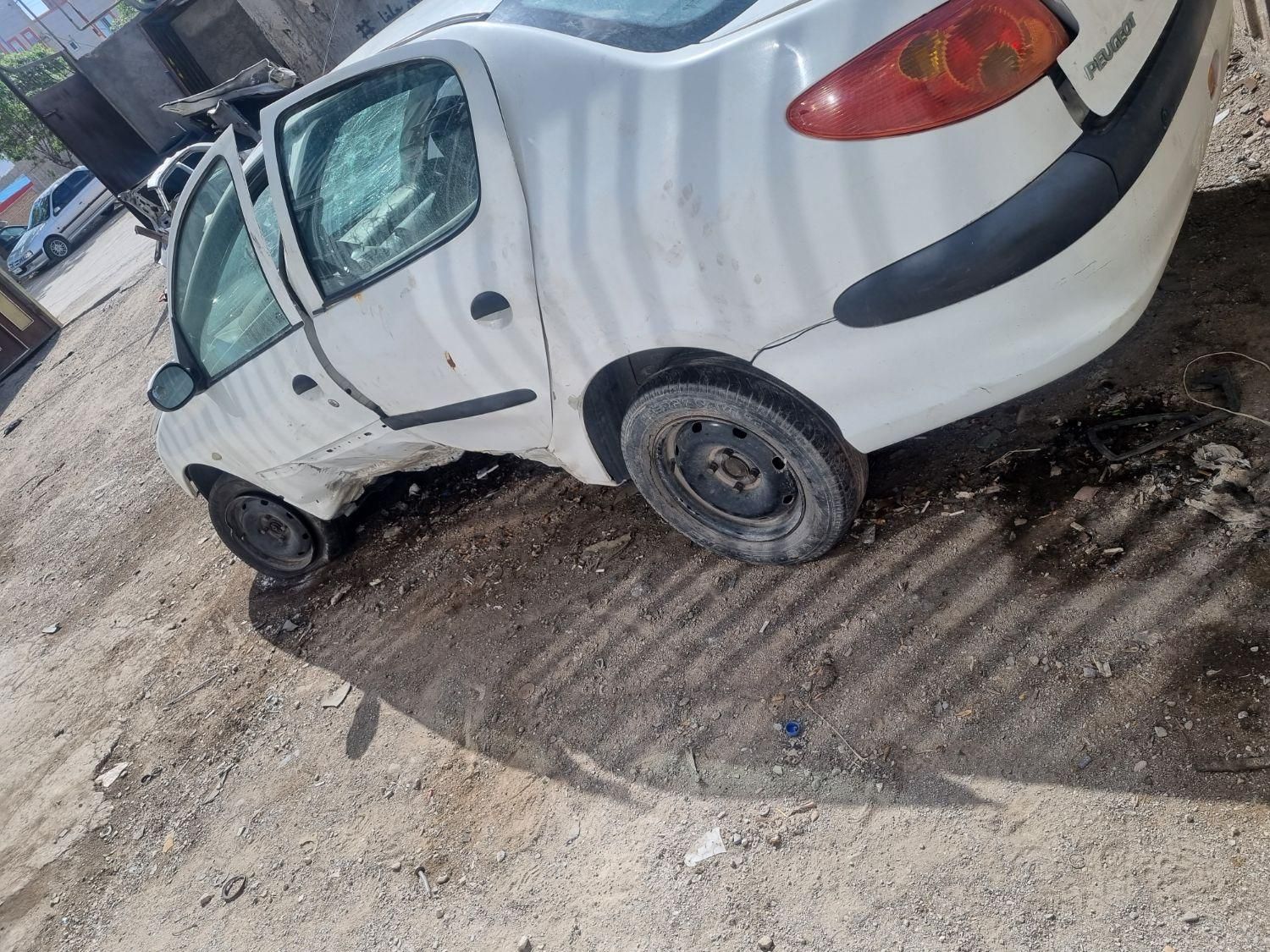 پژو 206 SD v8 - 1393