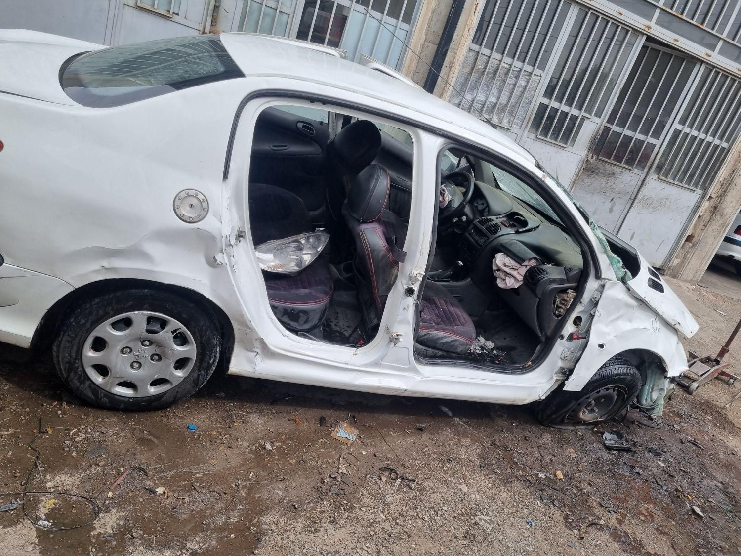 پژو 206 SD v8 - 1393