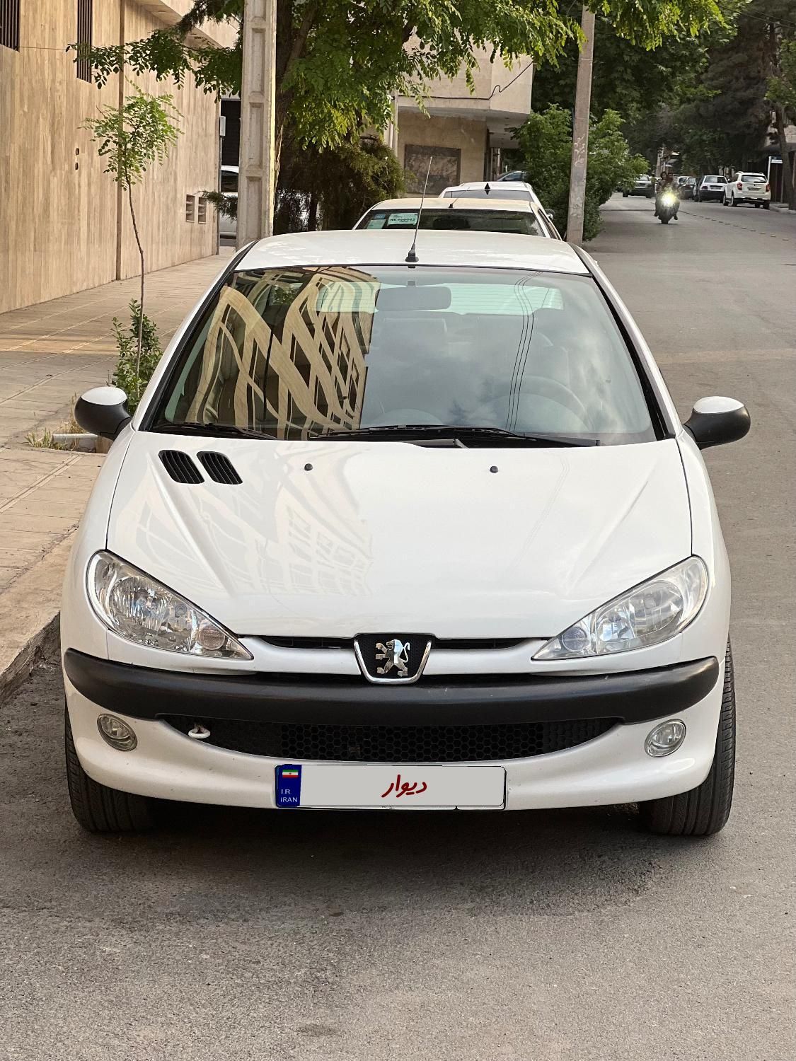 پژو 206 SD v8 - 1396