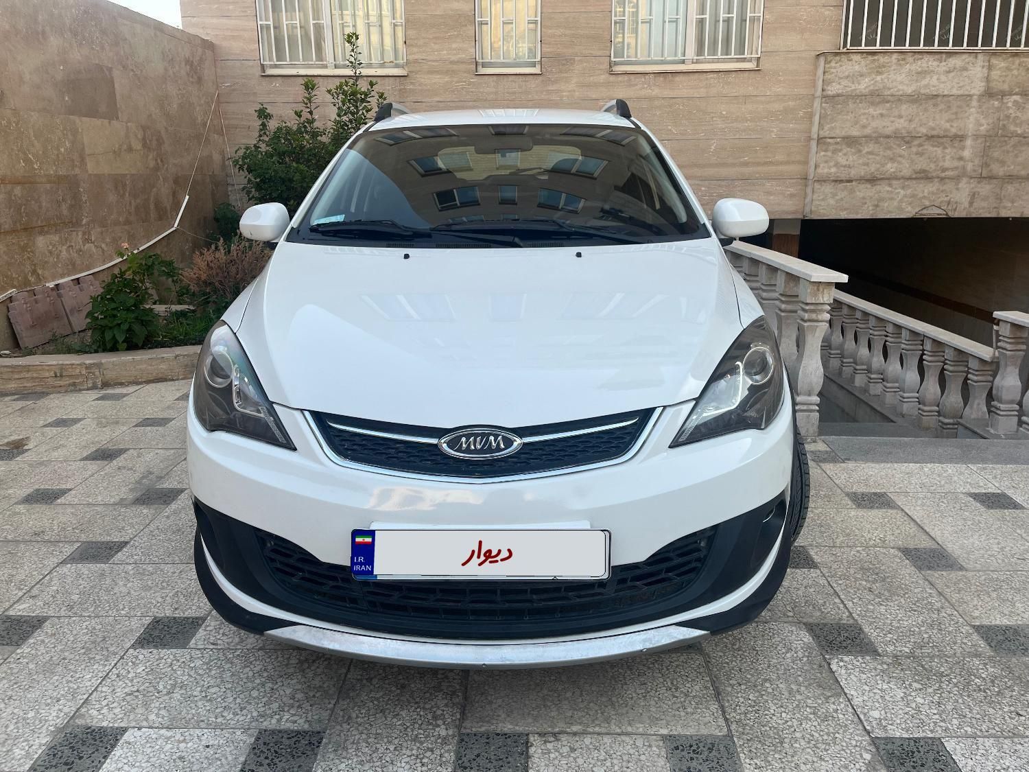 خودرو ام وی ام، 315 هاچ بک آگهی ann_18038574