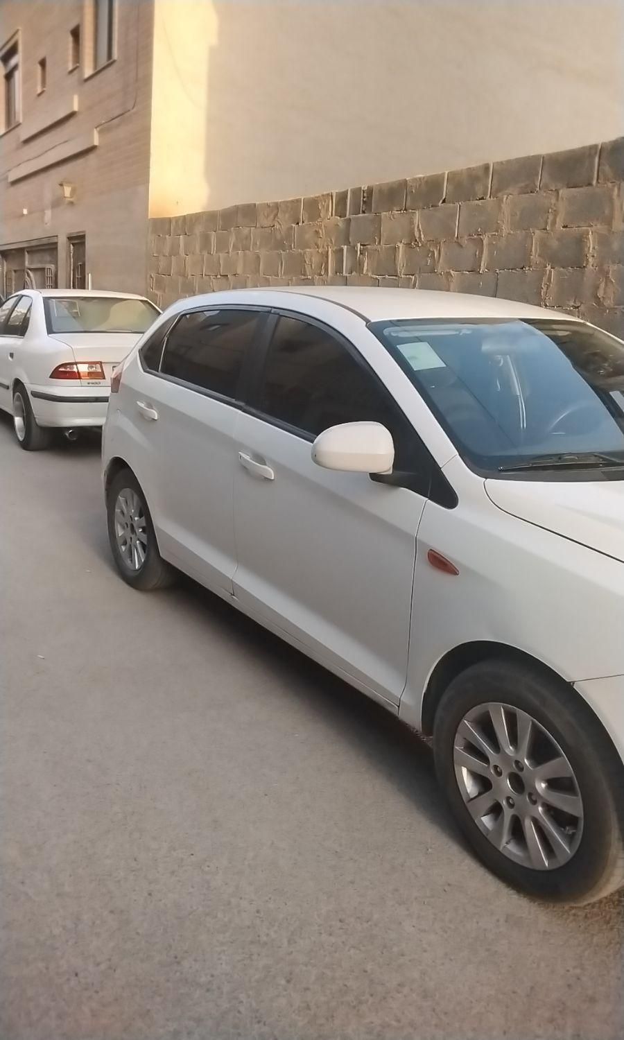 ام وی ام 315 هاچ بک اسپرت لاکچری - 2015