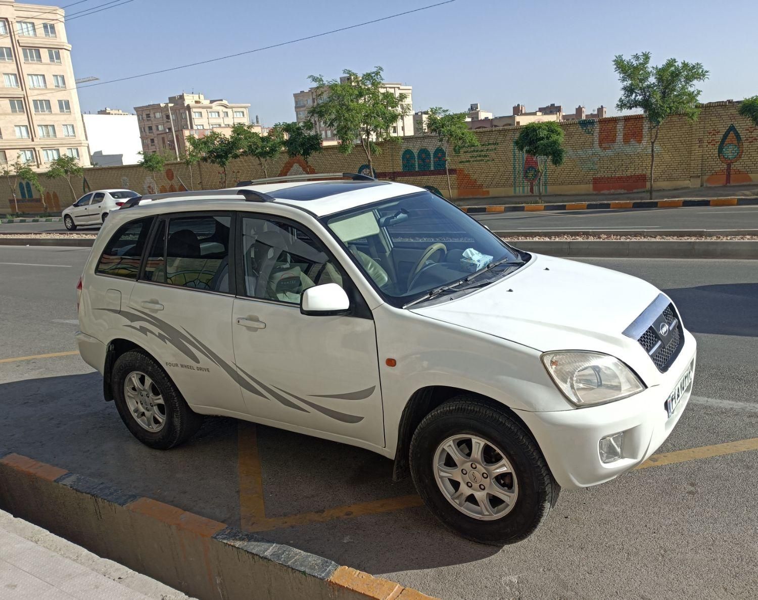 خودرو ام وی ام، X33 آگهی ann_18039112