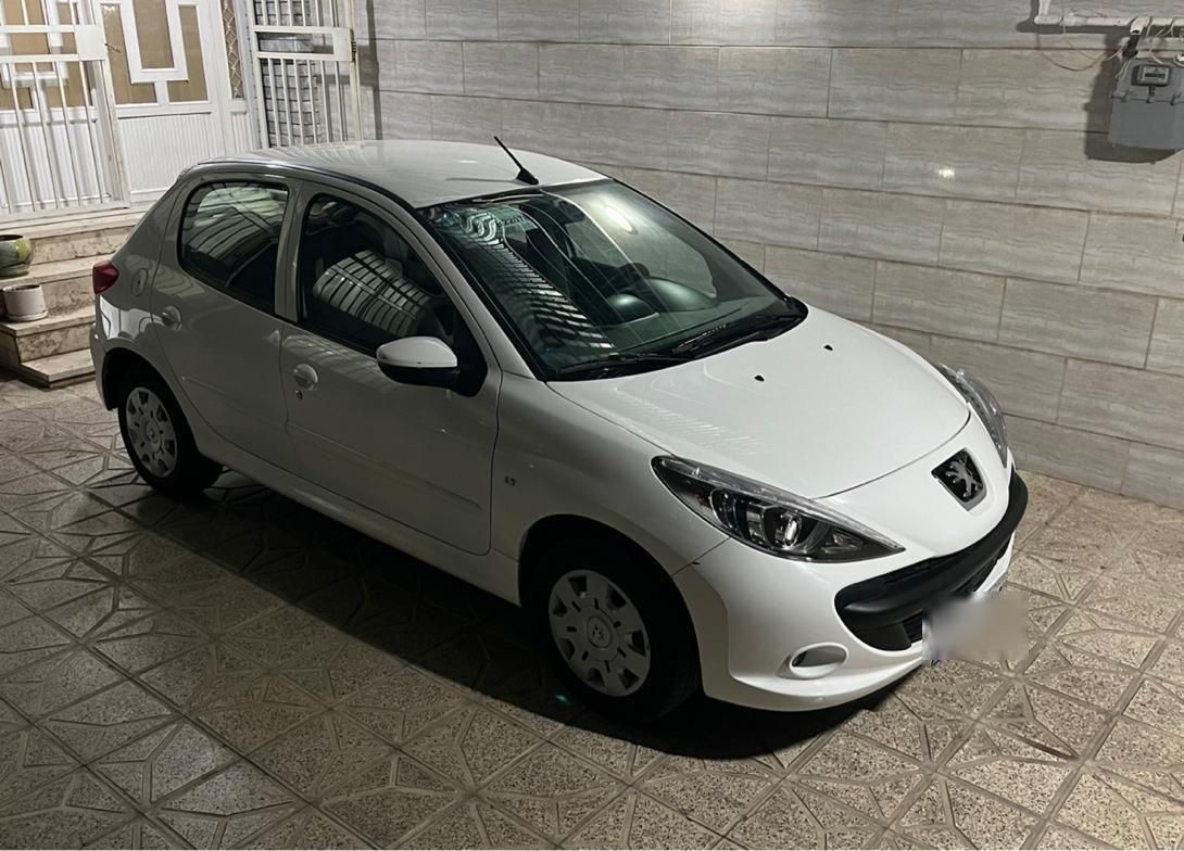 پژو 207 دنده‌ای با موتور TU3 - 1402
