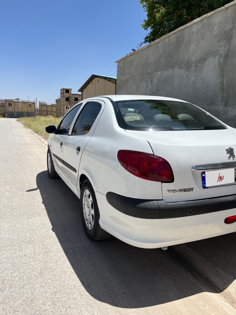 پژو 206 SD v8 - 1396
