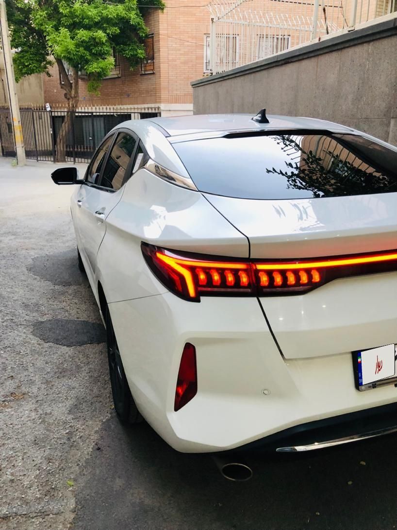 کی ام سی J7 اتوماتیک - 2022