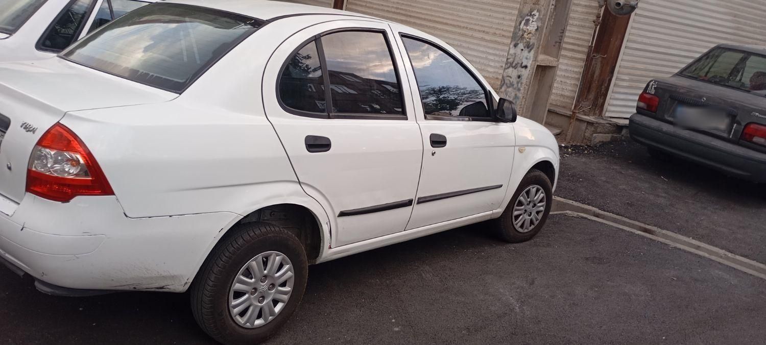 تیبا صندوق دار SX - 1398