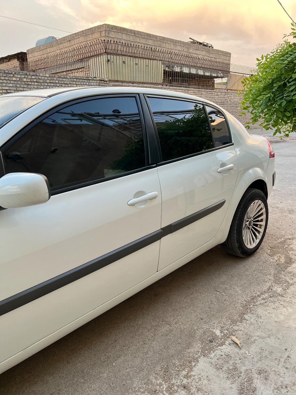 رنو مگان اتوماتیک 2000 - 2008