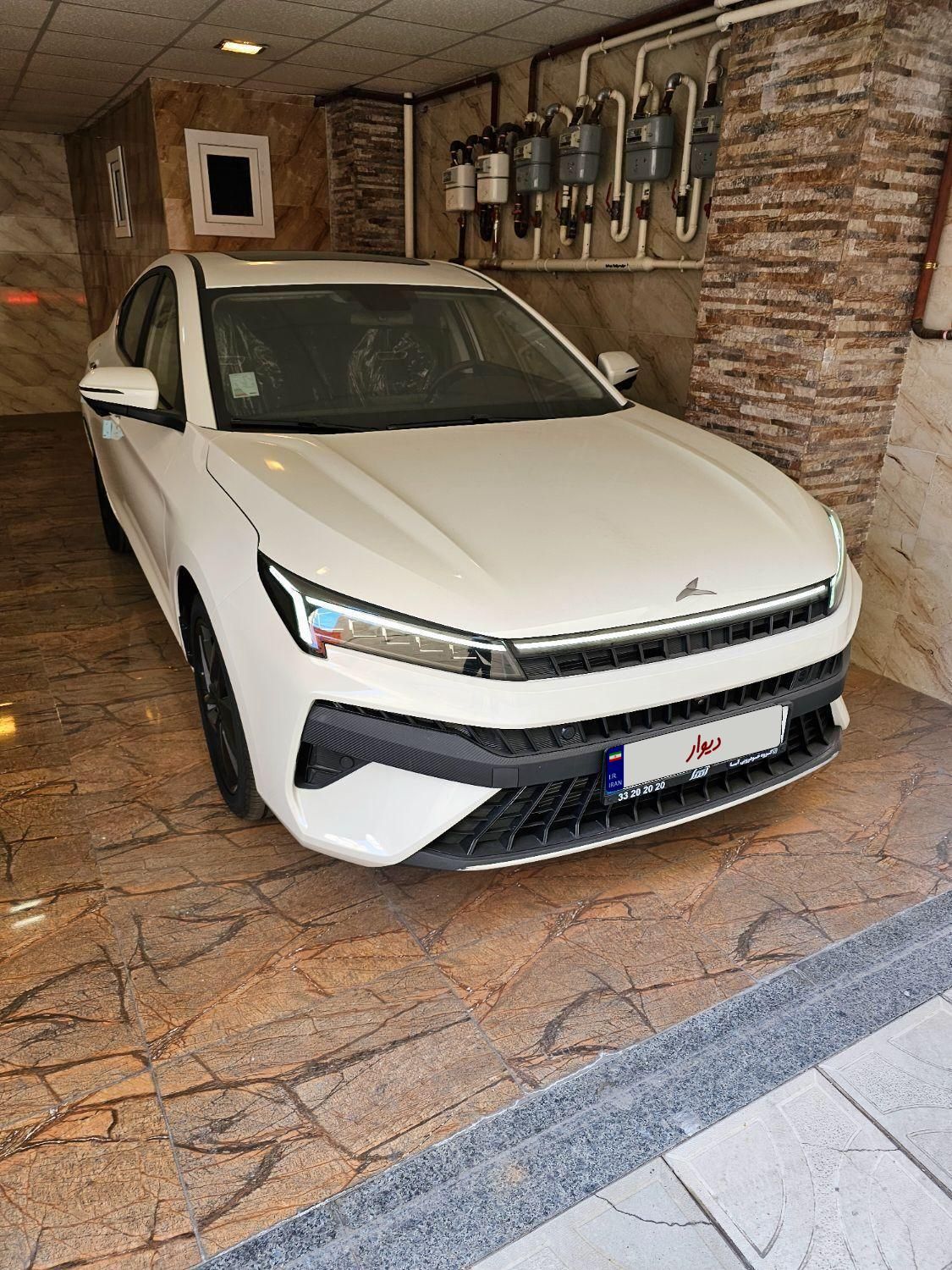 خودرو کی ام سی، J7 آگهی ann_18040735