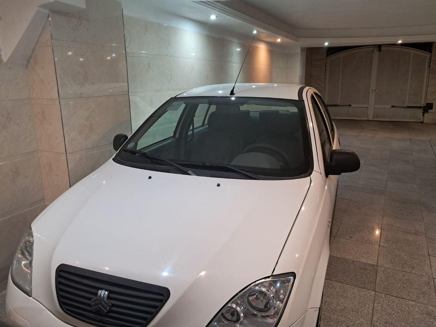تیبا صندوق دار SX - 1399