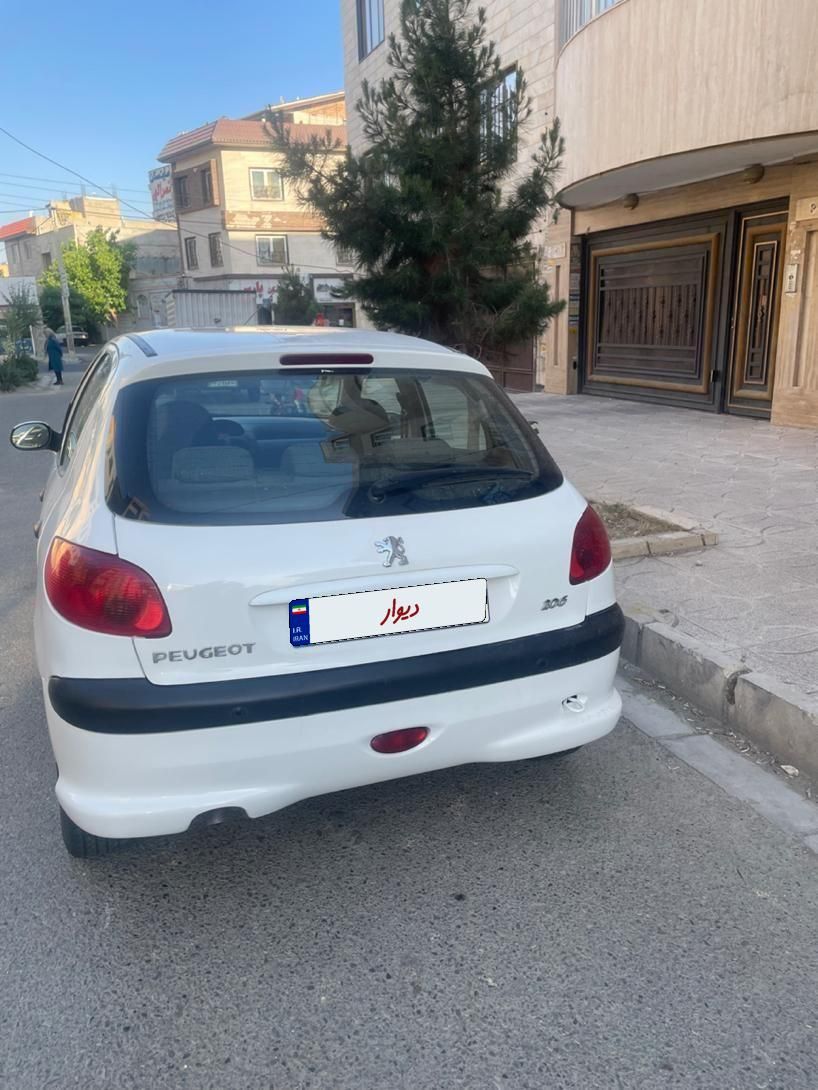 پژو 206 تیپ 5 - 1396