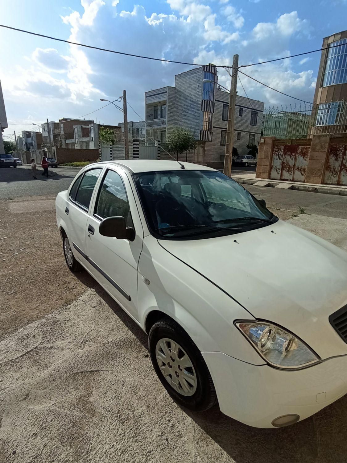 تیبا صندوق دار EX - 1393