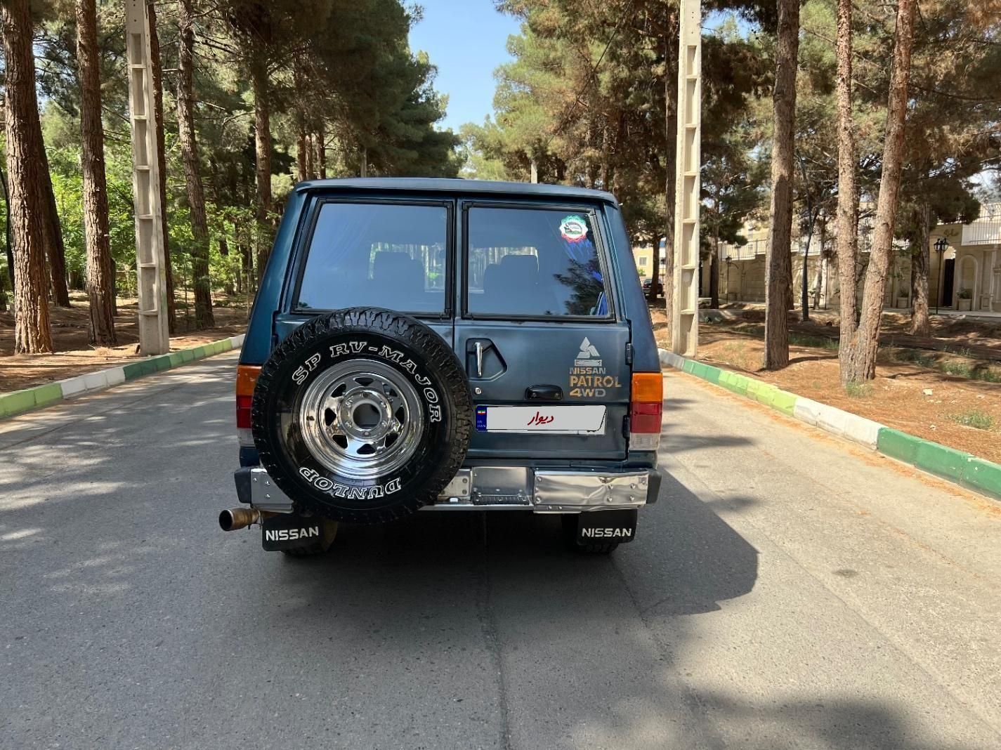 نیسان پاترول چهار درب 6 سیلندر - 1995