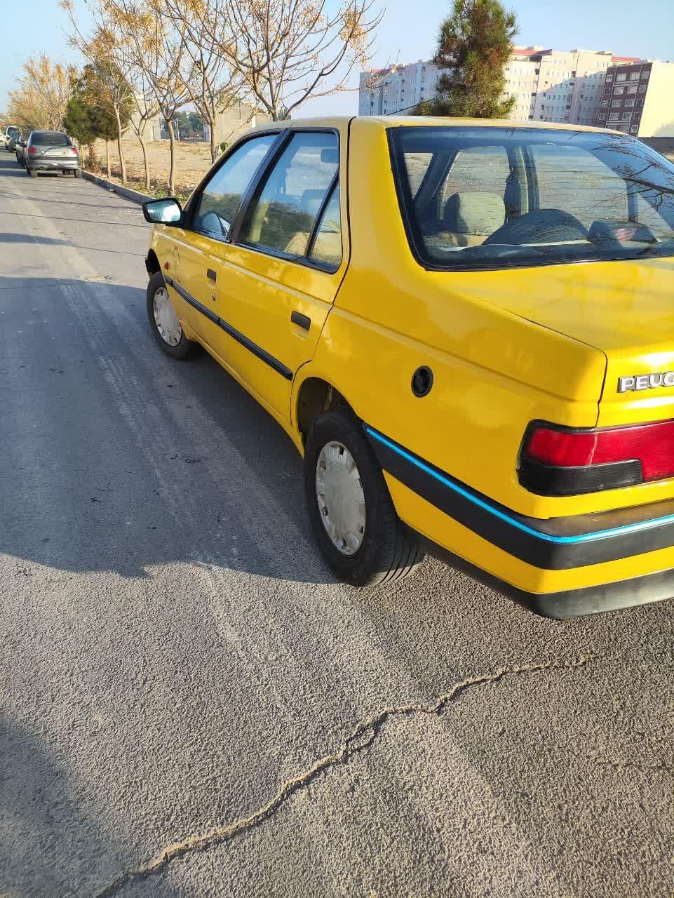 پژو 405 GLX - 1390