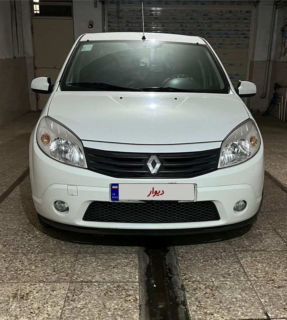 خودرو رنو، ساندرو آگهی ann_18041450