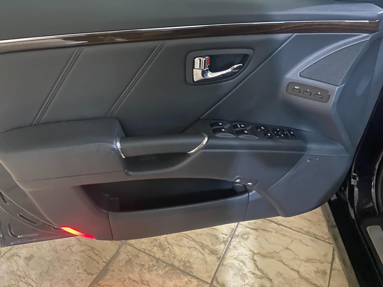 هیوندای آزرا (گرنجور) 3300cc - 2011