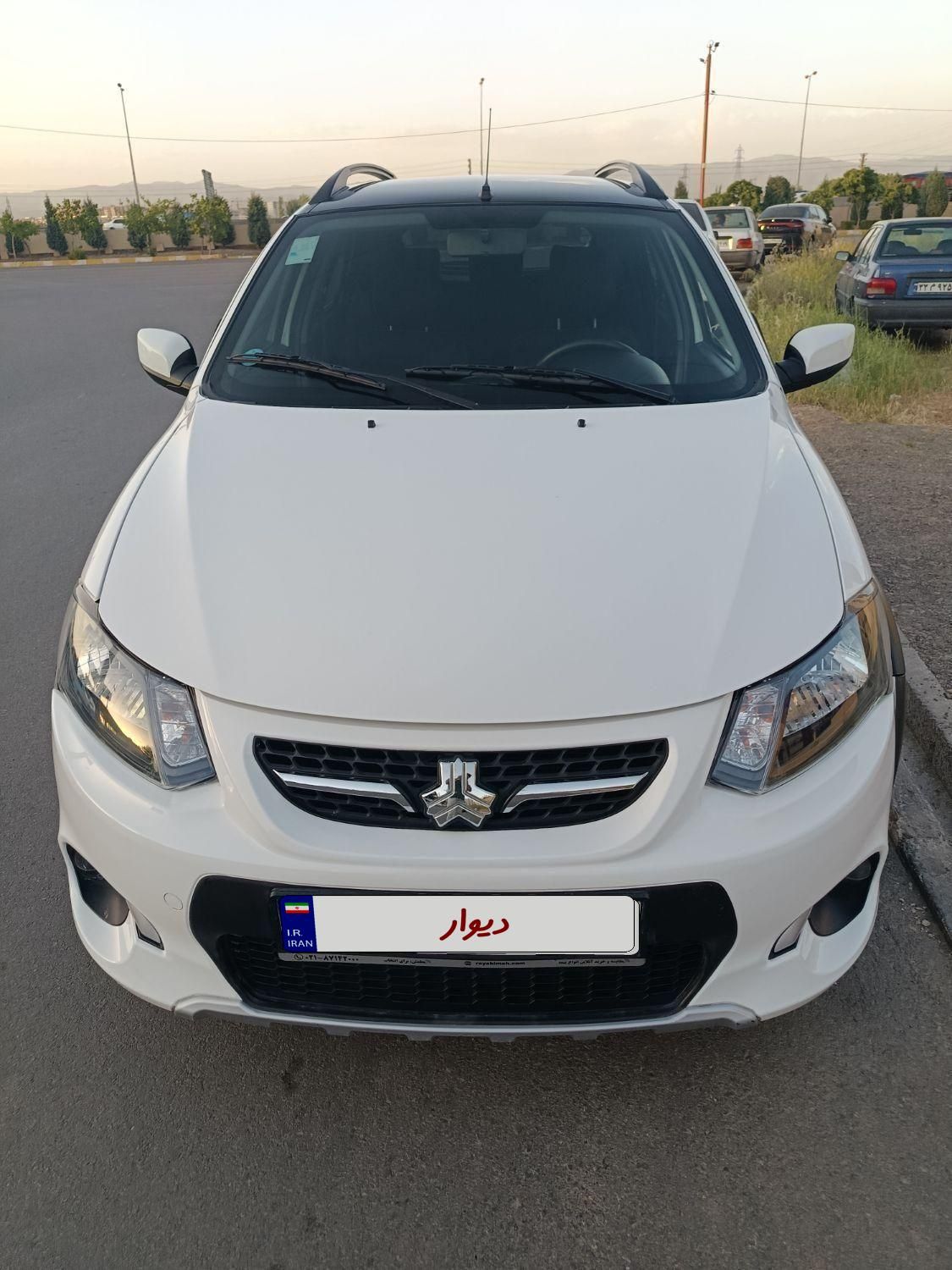خودرو کوییک، R آگهی ann_18041732