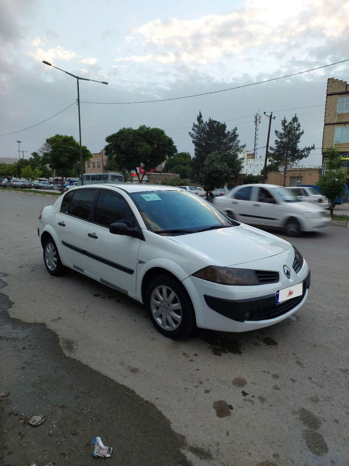 رنو مگان دنده‌ای 1600 - 2008