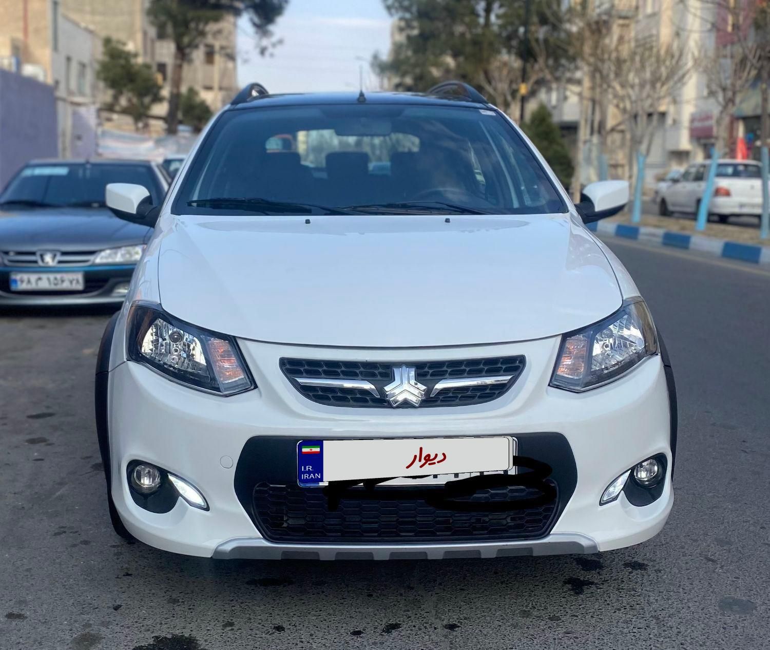 خودرو کوییک، R آگهی ann_18041858