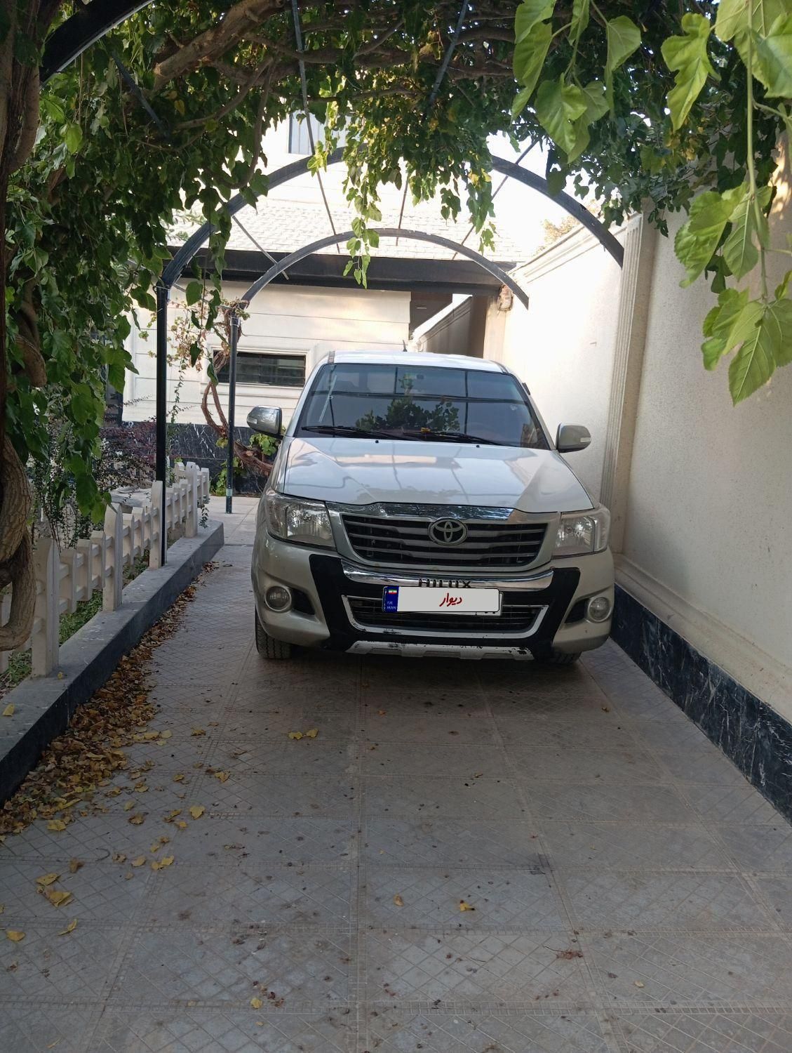 خودرو تویوتا، هایلوکس دو کابین آگهی ann_18041919