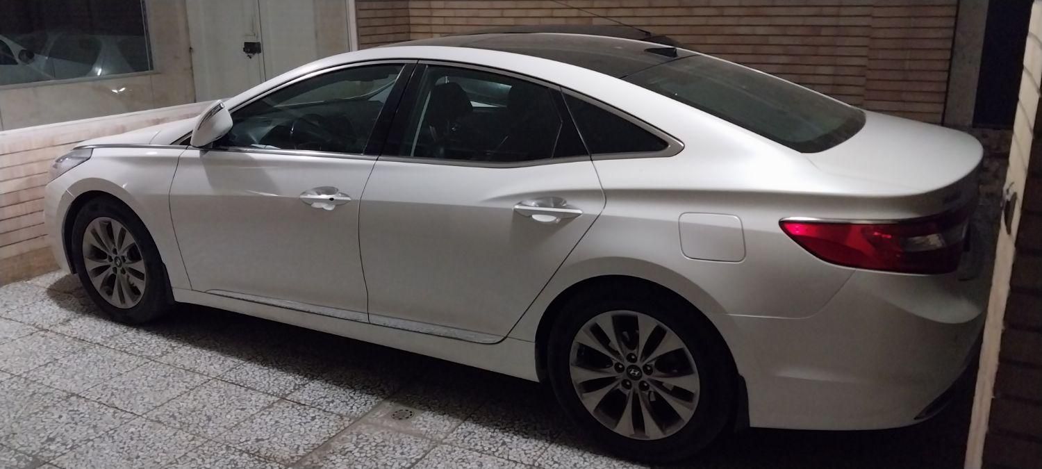 هیوندای آزرا (گرنجور) 3300cc - 2011