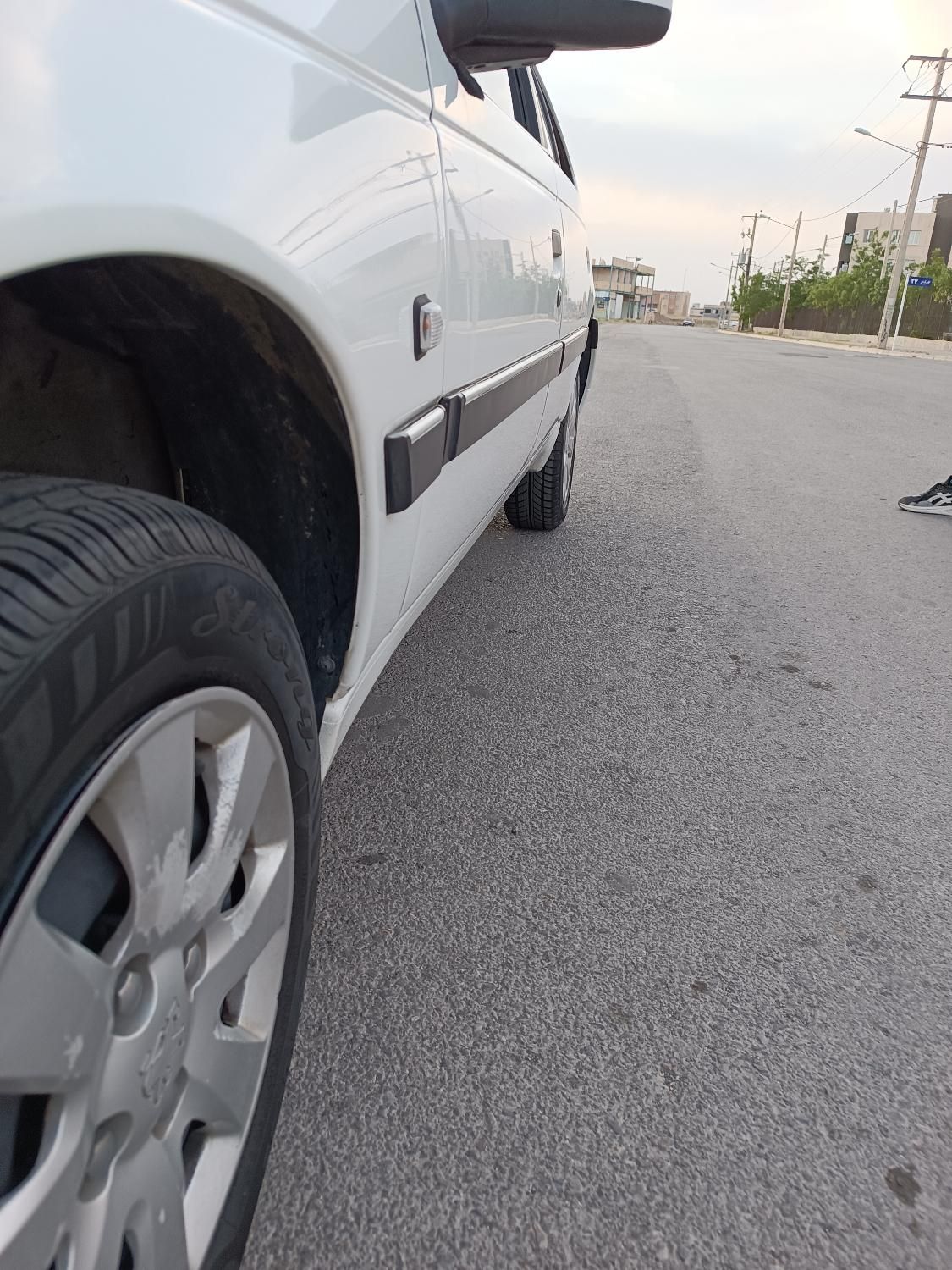 پژو 405 SLX بنزینی TU5 - 1396