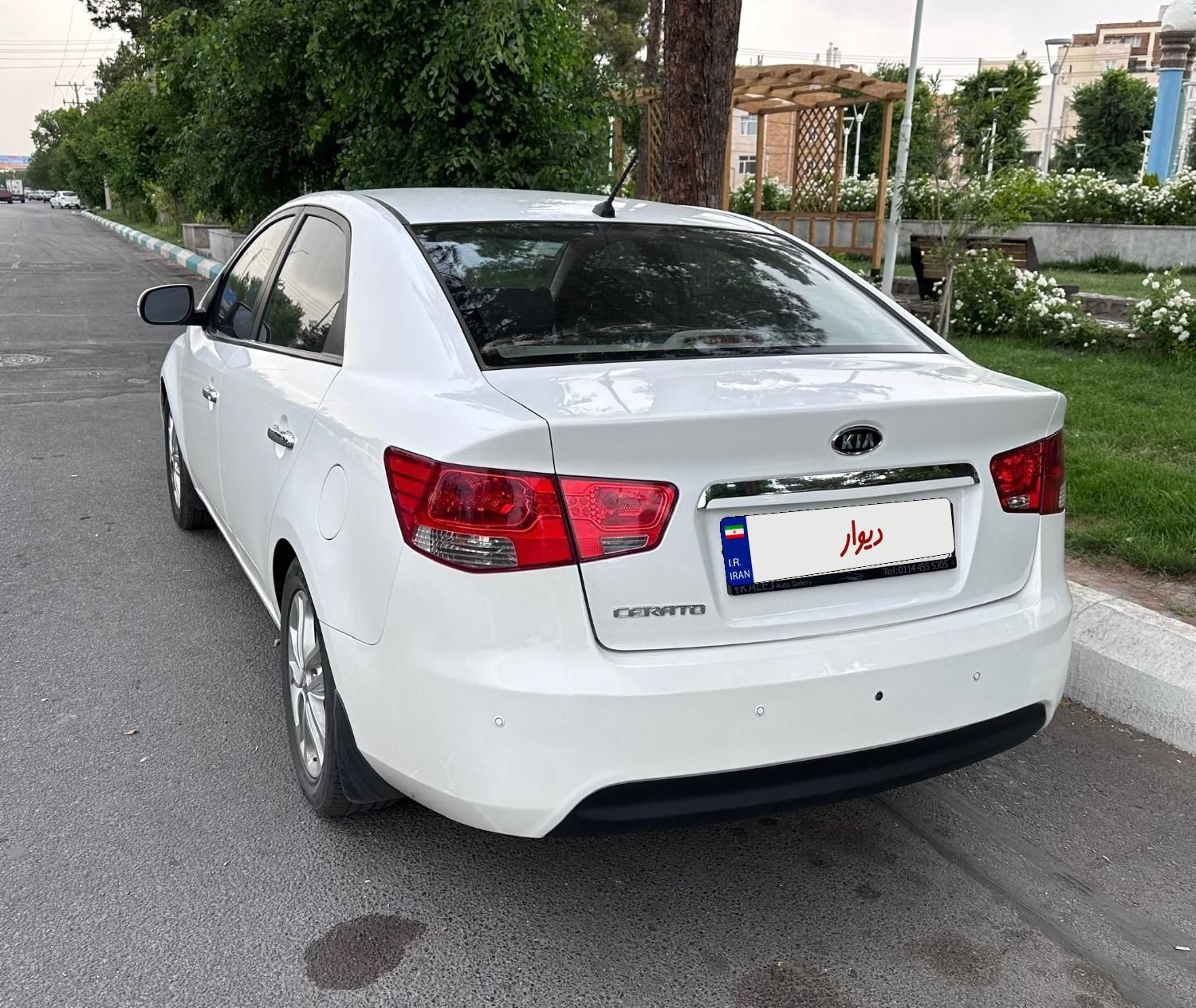 خودرو کیا، سراتو مونتاژ آگهی ann_18043462