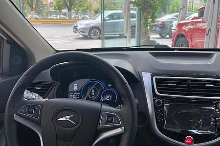 جک J4 اتوماتیک - 1403
