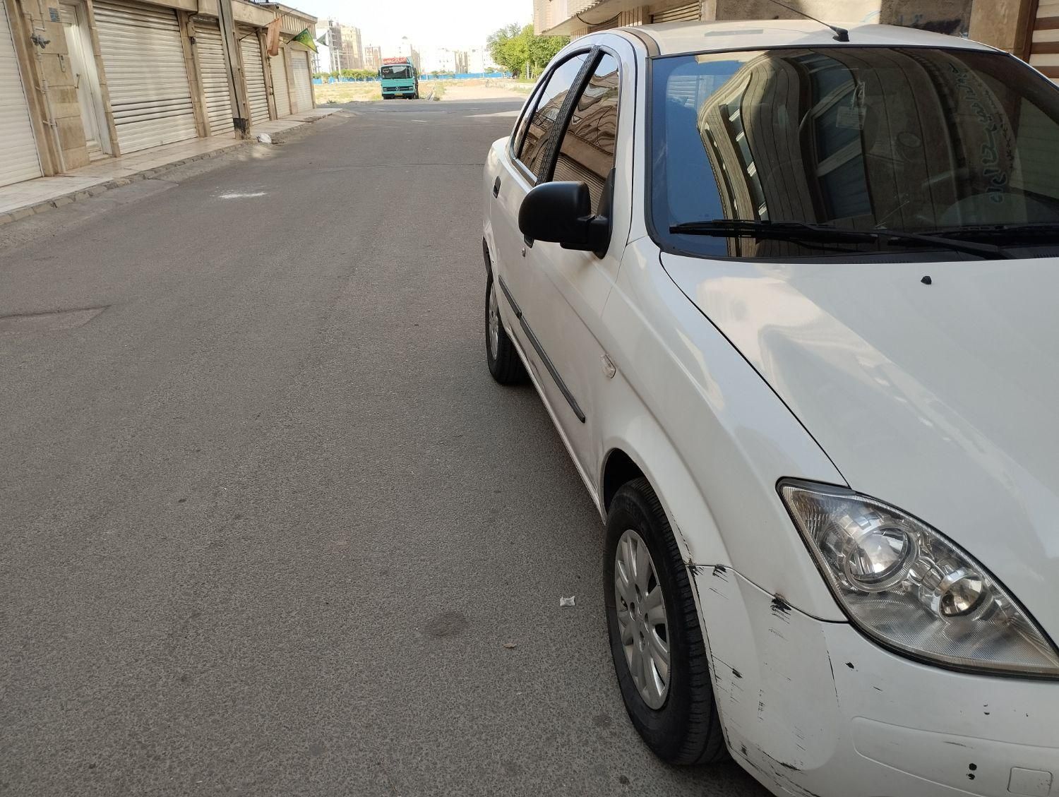 تیبا صندوق دار SX - 1400