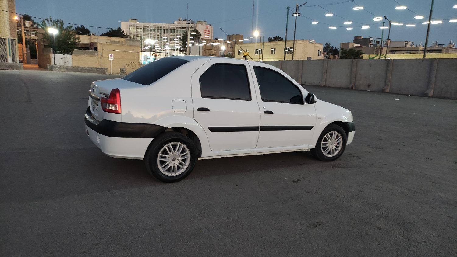 خودرو رنو، پارس تندر آگهی ann_18044586