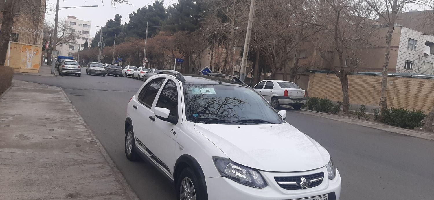خودرو کوییک، R آگهی ann_18044616