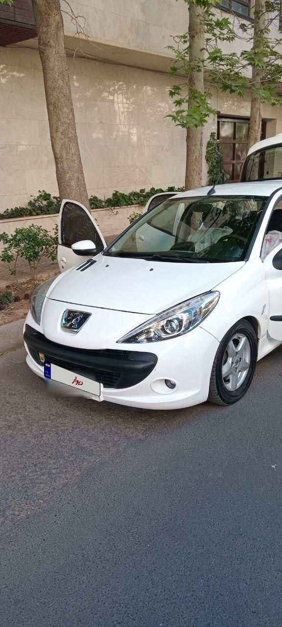 خودرو پژو، 207 آگهی ann_18045003