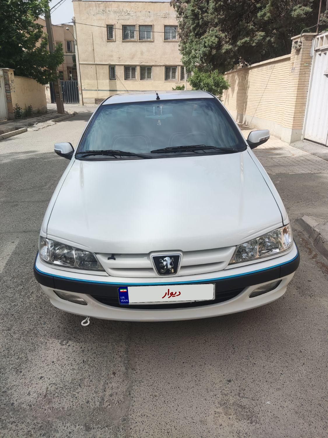 خودرو پژو، پارس آگهی ann_18045219