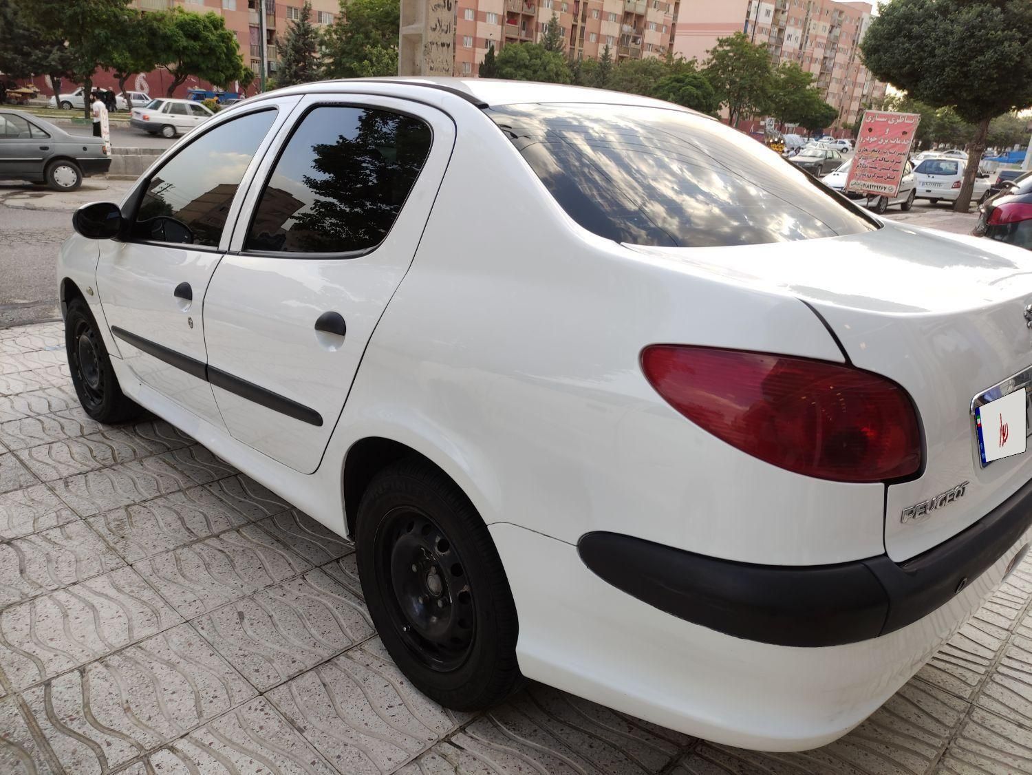 پژو 206 SD v8 - 1396
