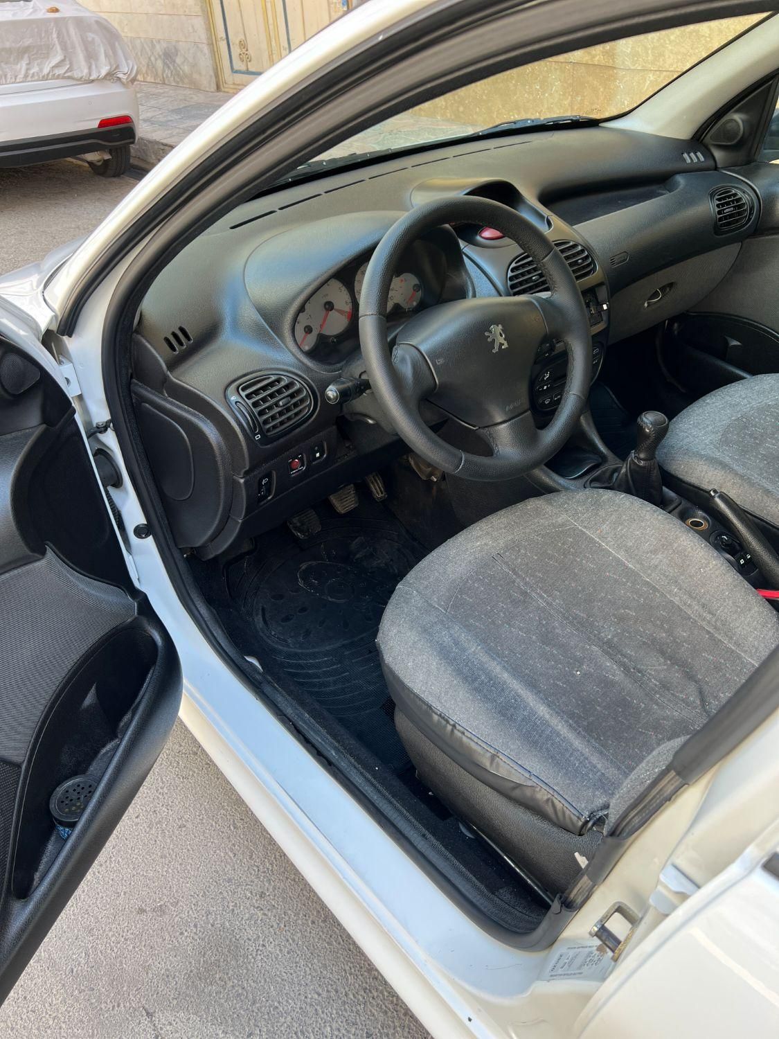 پژو 206 SD v8 - 1393