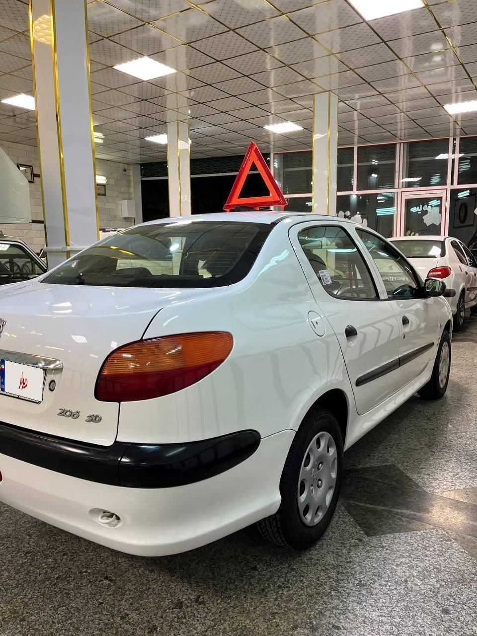 پژو 206 SD v1 - 1389