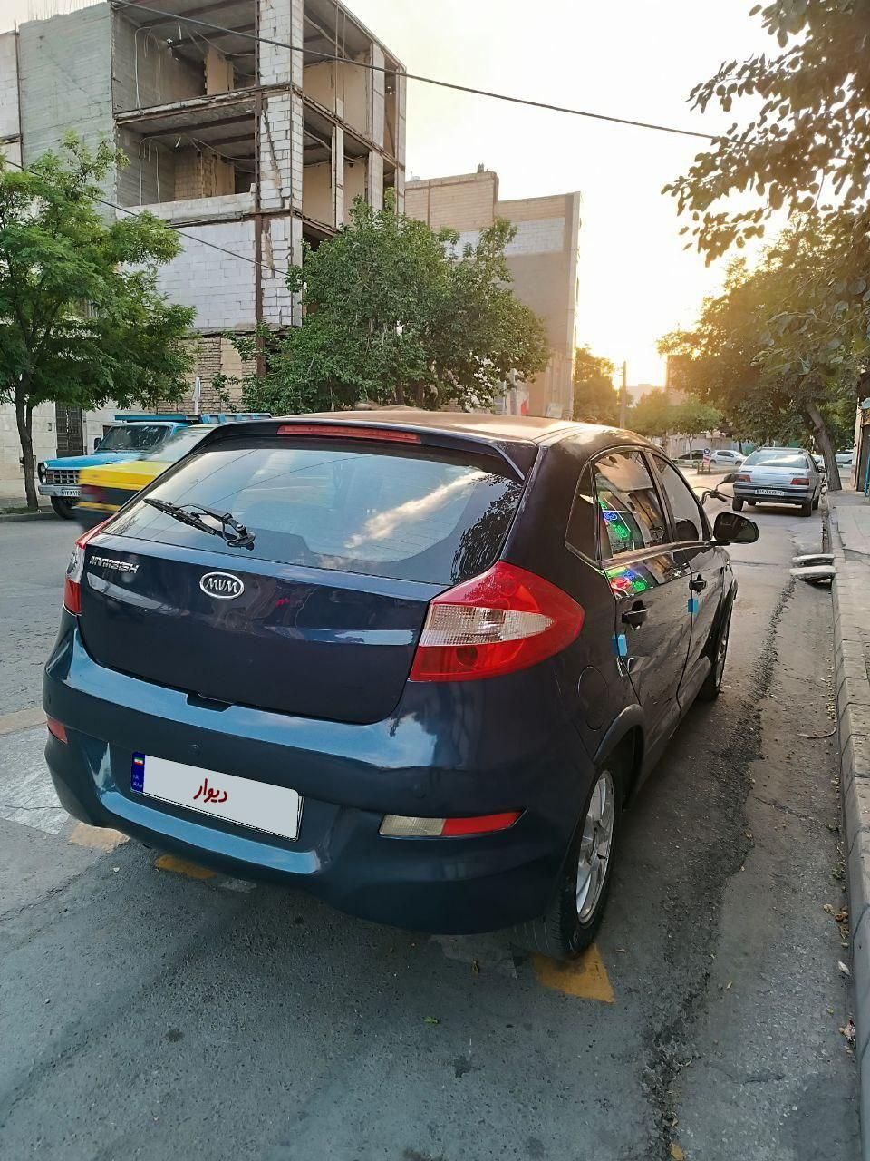 خودرو ام وی ام، 315 هاچ بک آگهی ann_18046276