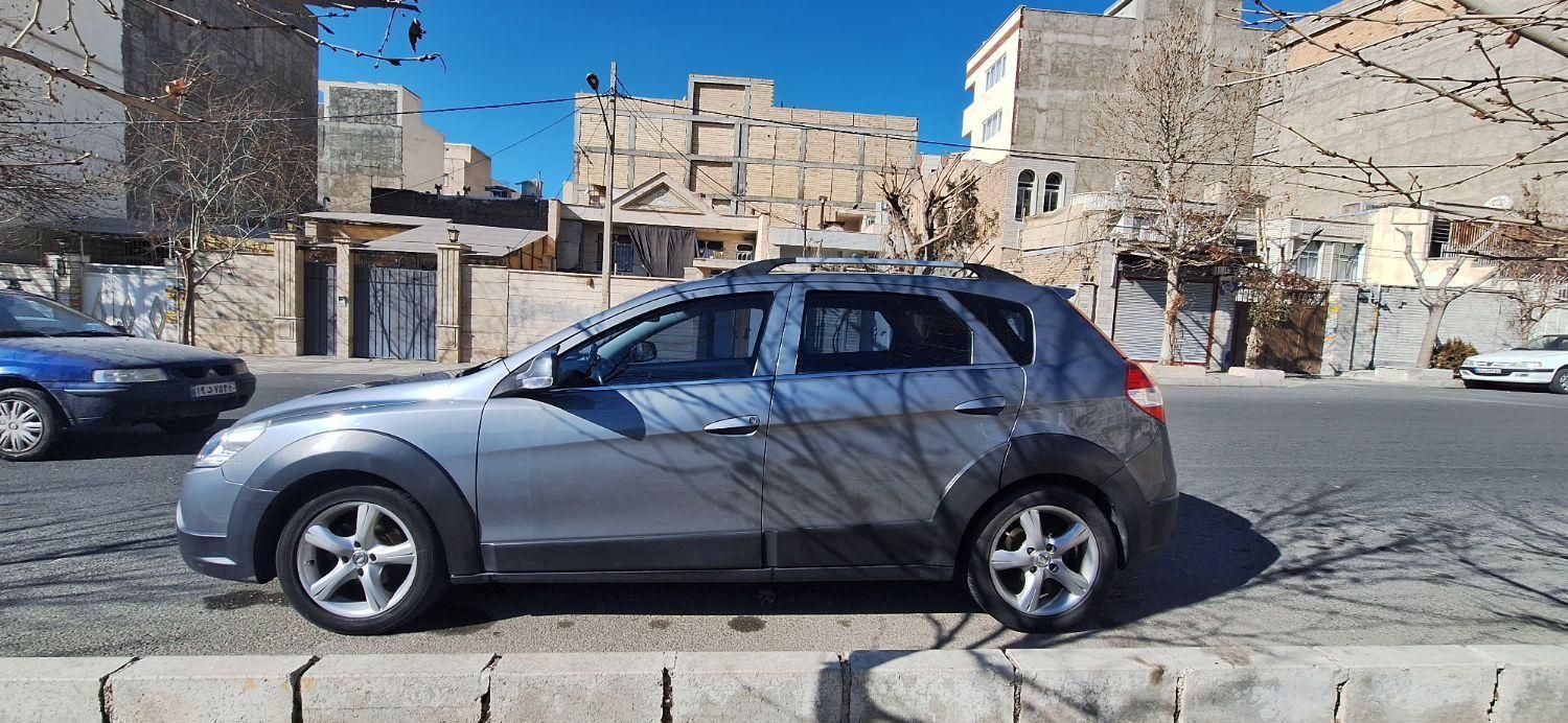 خودرو دانگ فنگ، H30 کراس آگهی ann_18047087
