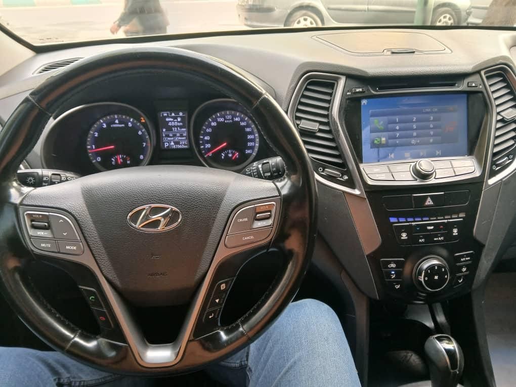 هیوندای سانتافه 4 سیلندر دو دیفرانسیل - 2015