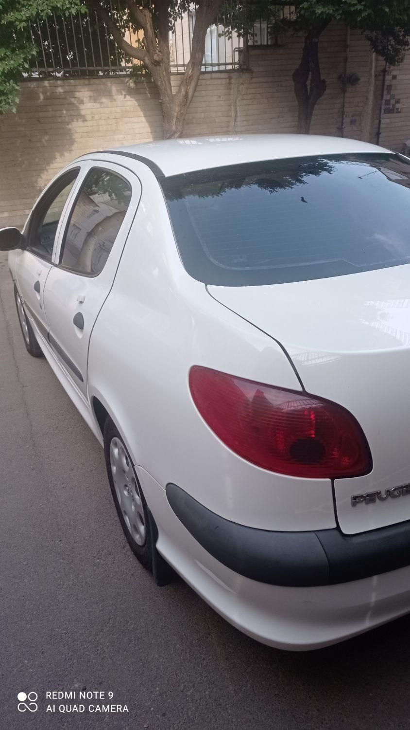 پژو 206 SD v8 - 1400