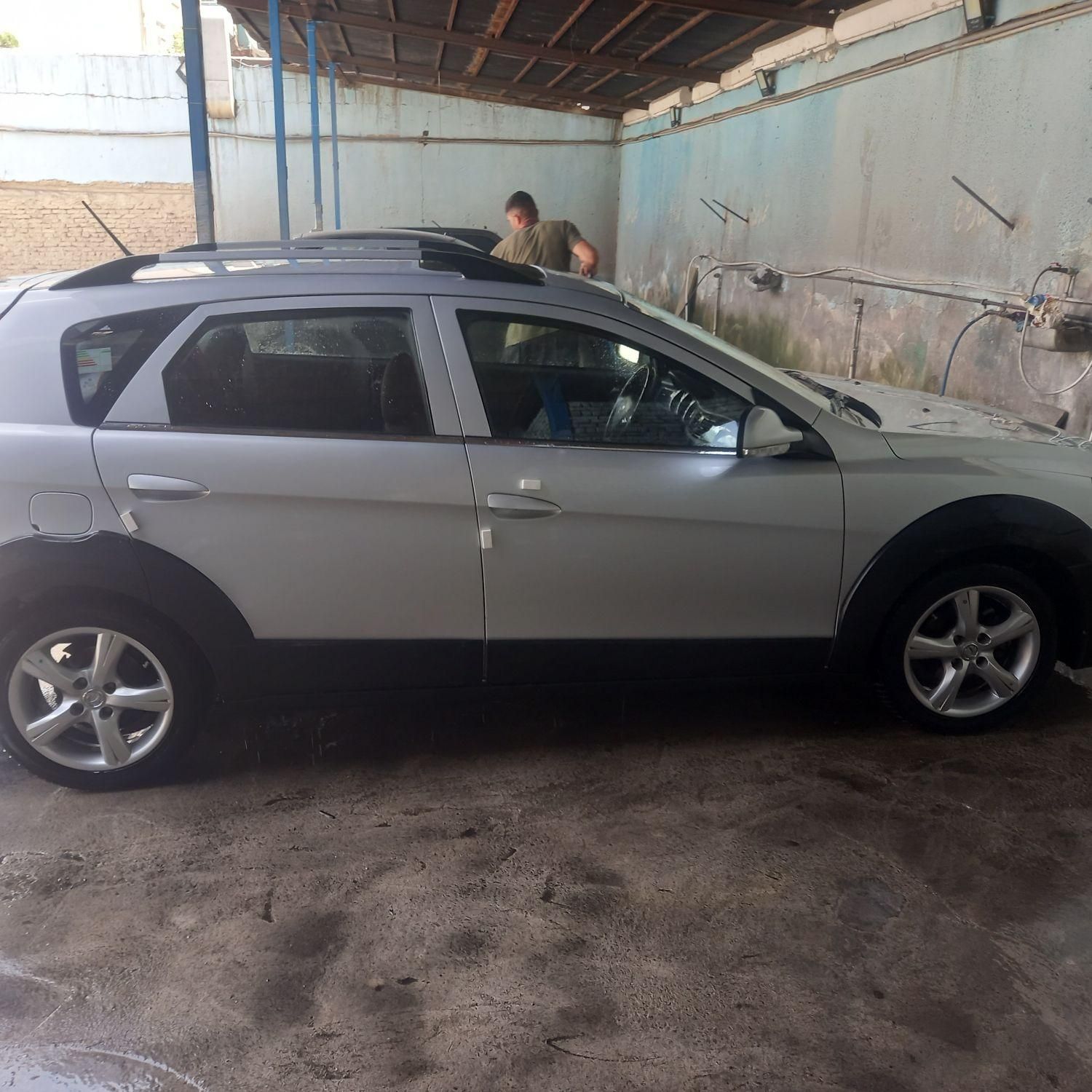 خودرو دانگ فنگ، H30 کراس آگهی ann_18047702