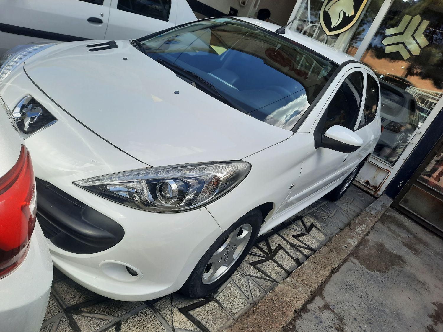 خودرو پژو، 207 آگهی ann_18048142