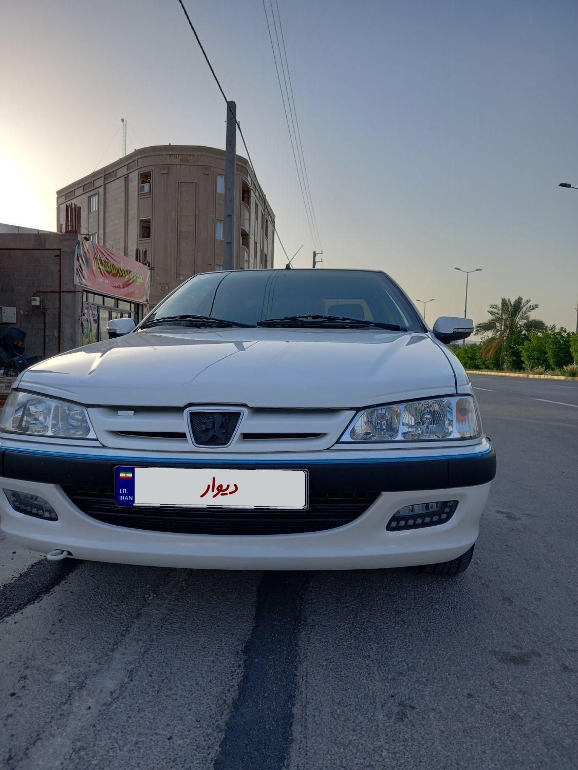 پژو پارس XU7P - 1402